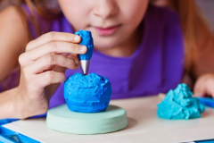 creating-clay-sculpture-intently-0410-5697045